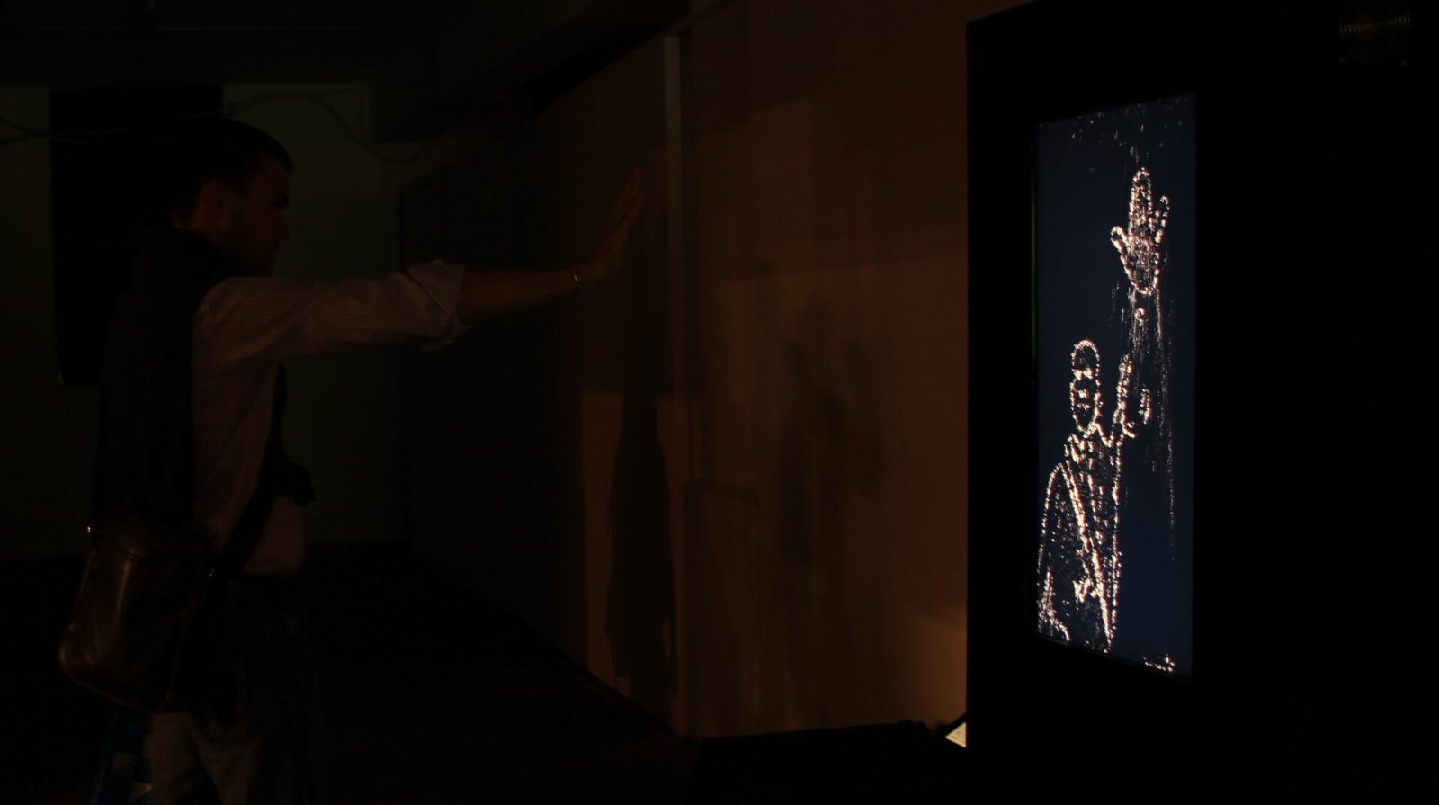 Gold installation view, freestanding version, London Design Week, 2009.
