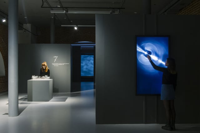 Equilibrium installation view at Laboratoria Art & Science Space, Moscow, Russia, 2014.