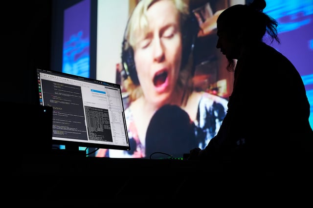 Ultrachunk by Jennifer Walshe and Memo Akten, performance view. Photo: Anne Tetzlaff.